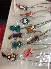 Bijoux Ikita, 10 Colliers , Le