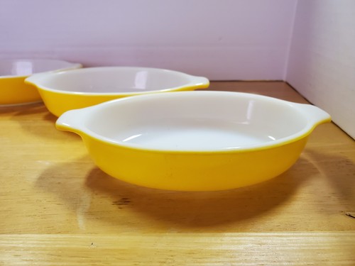 Vtg pyrex tableware 700 - 3,