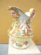 Céramique Vase CAPODIMONTE 