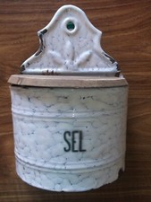 ancienne boite à sel   en