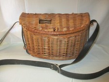 Ancien  Panier De Pêche a la truite  en Osier tressé - TBE