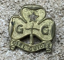Ancien insigne scouts - insigne, "girl