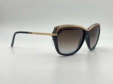 Nouvelles lunettes de soleil