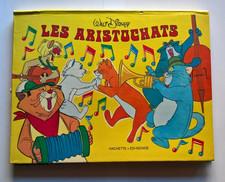 DISNEY - Les Aristochats - Livre animé en relief - Hachette 1981