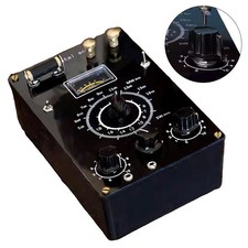 Radio à ondes minérales style vintage avec conversion d'impédance design clas