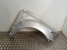 Aile avant droit DODGE CALIBER 05160020AD