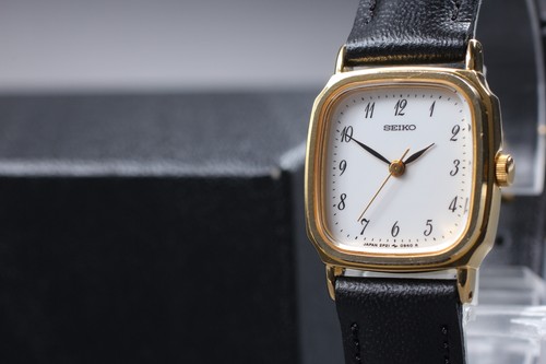 Montre femme vintage 1989
