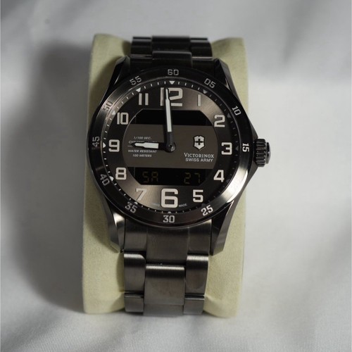 Victorinox swiss army quartz - swiss,