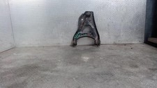 Triangle inferieur avant droit