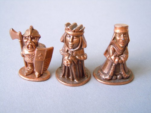 Figurine en cuivre - x,