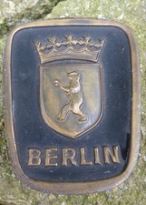 Ecusson insigne  BERLIN en