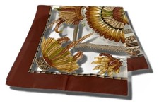 HERMES BRAZIL Carre 90 écharpe soie marron authentique femme H:34,65” L:34,65...