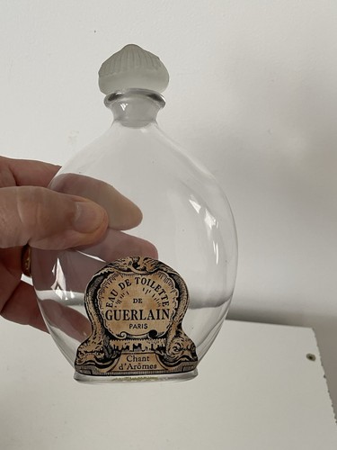 Ancien flacon parfum - de, vide