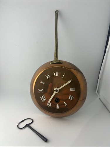 Horloge murale vintage - , en