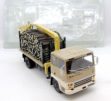 GC4328 IXO / 36 BERLIET GR 260 TRANSPORT DE BOIS FARDIER 39 JURA 1/43