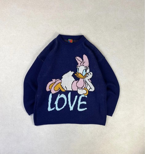 Pull daisy duck - pull,