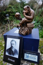 RHE01 FIGURINE STATUE SINGE