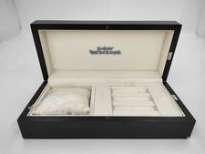 VINTAGE AUTHENTIQUE Van Cleef