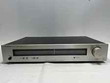 Tuner Luxman T-111L révisé par un professionnel