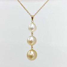 Pendentif goutte 3 perles couleur dégradé 8-9,8 mm, or jaune massif 18 carats...