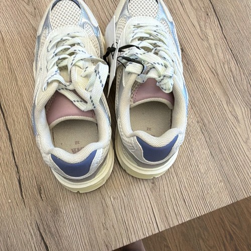 Baskets zara neuf avec - neuf,