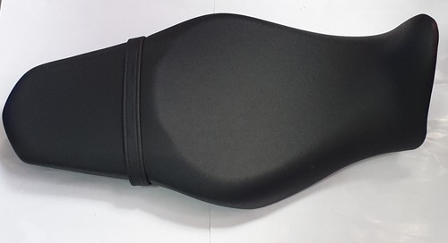 Selle biplace neuve origine - neuve, d'origine