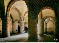 71 - Tournus - intérieur de