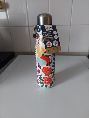 Vends gourde isotherme neuve
