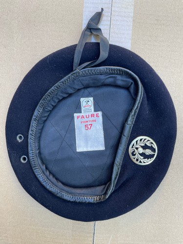 Béret commissariat des
