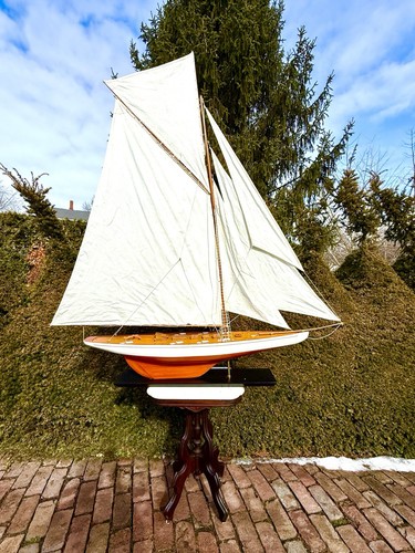 Vintage extra large pond - pond, yacht