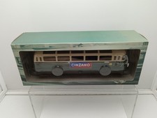 Bus Chausson Modifié Décalcomanies 1:43 Autobus Du Monde 