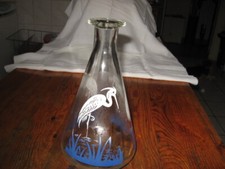 carafe vintage verre moulé