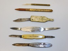 - LOT DE 4 COUTEAUX + 2