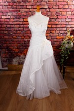 Robe De Mariée Vintage Blanche En Tulle Asymétrique Sans Épaules 36