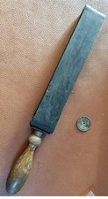 Ancien cuir d’affûtage à tendeur à vis pour rasoir coupe-choux