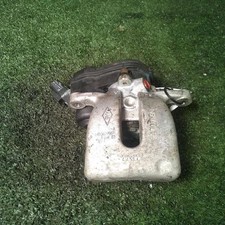 Etrier arriere droit (freinage) RENAULT CLIO 5 PHASE 1 440019012R