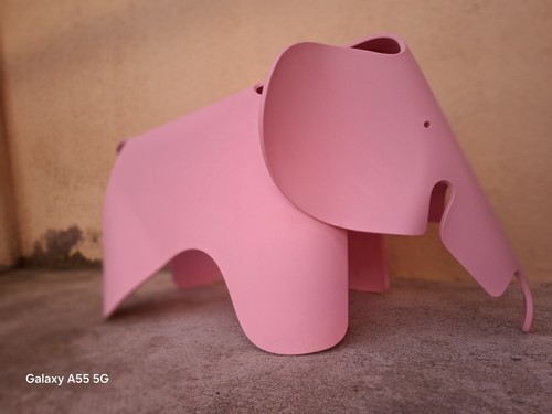 Elephant charles ray eames - elephant,