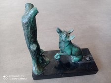 Serre-livre ancien en régule