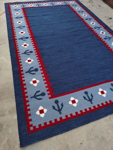 Tapis suédois ancien bleu