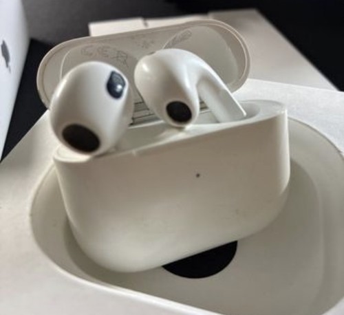 Apple airpods génération - 3e,