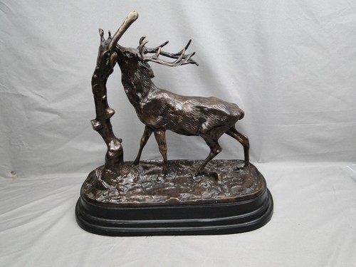 Mene bronze sculpture cerf - mene,