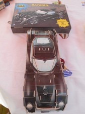 jouet ancien BATMAN BATMOBILE