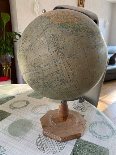 Globe terrestre ancien - terrestre,