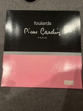 Foulard Pierre Cardin Paris (