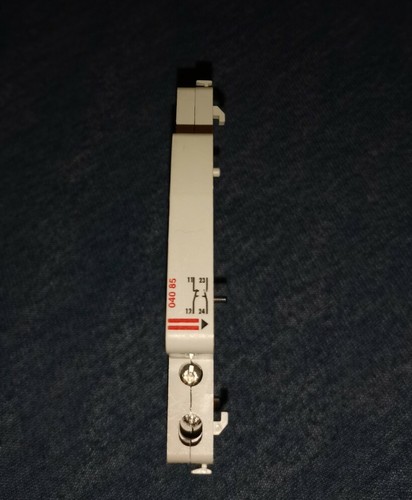 Legrand 04085 contact - 04085,