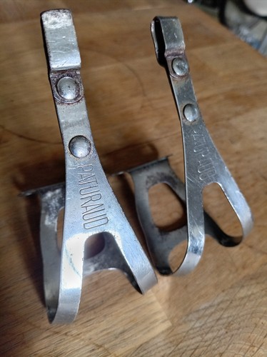 Cale pieds vélo vintage