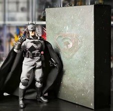 🦇 FIGURINE BATMAN GUERRE