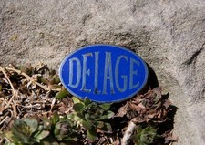 VINTAGE ENAMEL AUTOMOBILE