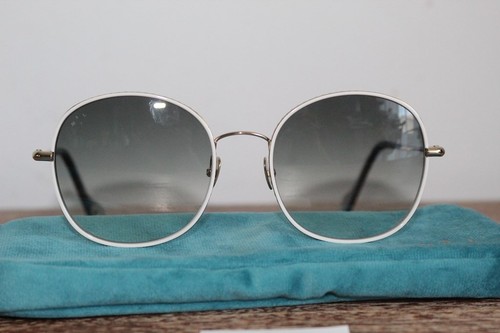 Neuf lunettes de - :,