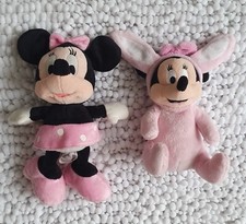 2 Peluches Minnie , 25 cm  et 15 cm - produit sous licence Disney - comme neuve